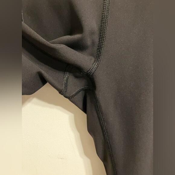 Lululemon Wunder Under Crop High-Rise Black Velvet Floral Flocked 21 Sz 4 - Picture 2 of 13